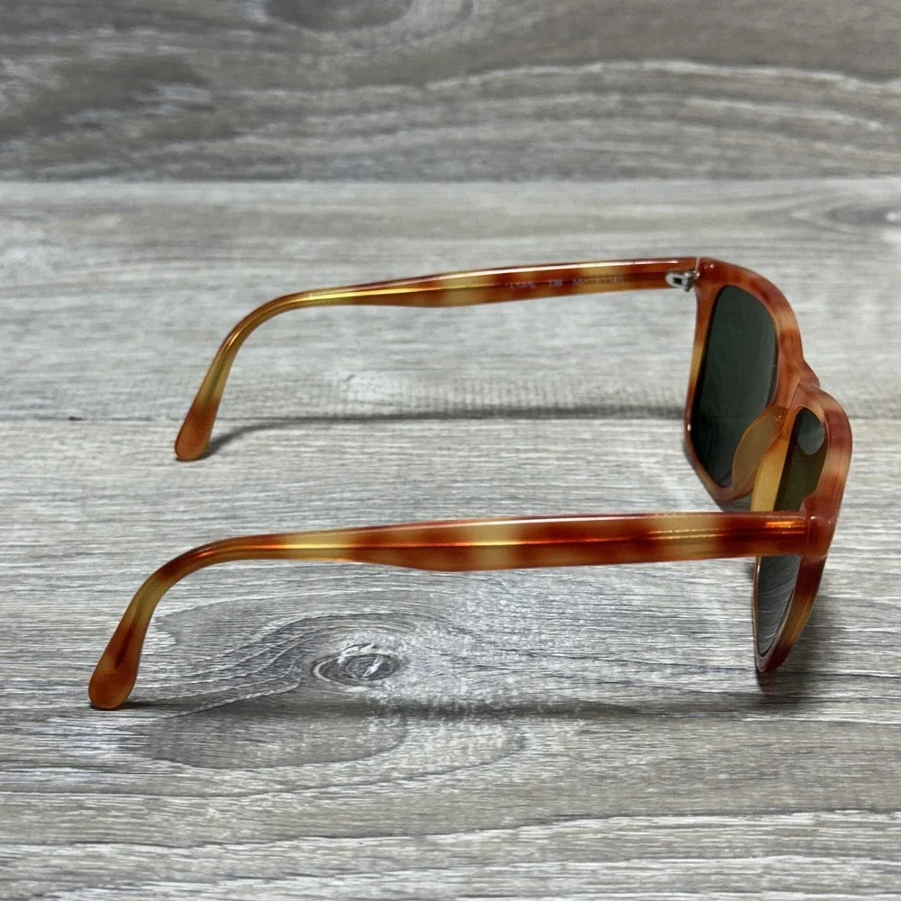 Guess Sunglasses‎ 55-16-145 Brown Tortoise Tempe Green Lenses
